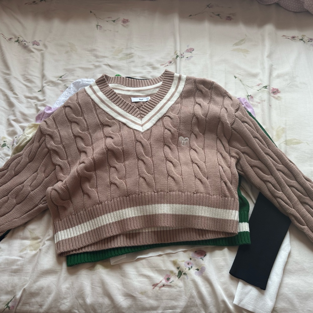 tna cropped knit sweater